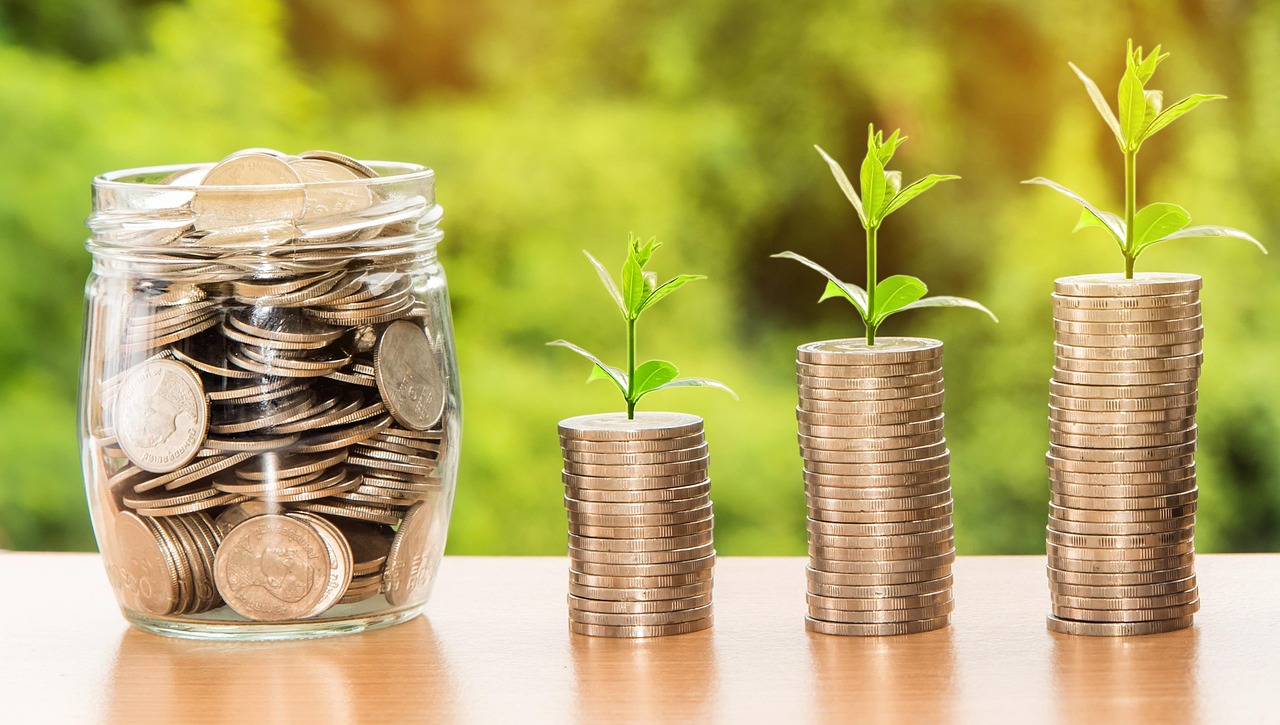 The Economics of Solar: Understanding ROI and Payback Periods
